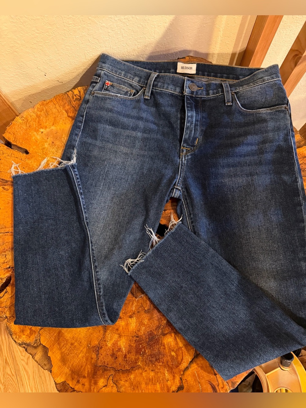 HUDSON Natalie Super Skinny Raw Hem Jeans - 29